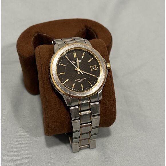 Seiko Other - Vintage Seiko V742-8119 Brown Dial Date Watch Two-Tone Stainless Steel 50M